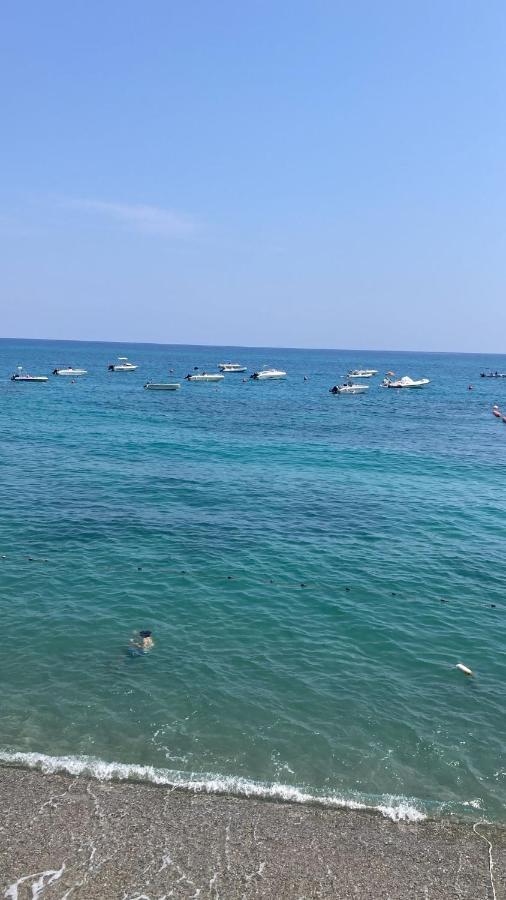 L'Isola Dei Vacanzieri ซานตันเดรอา อาปอสโตโล เดลโล โยนิโอ ภายนอก รูปภาพ